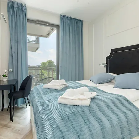 Exclusive With Parking, Air Conditioning And A Rooftop Terrace In The Centre Of By Renters Prestige גדנסק