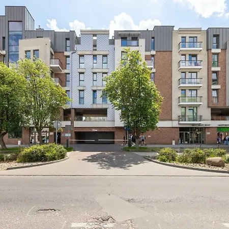 Apartman Exclusive With Parking, Air Conditioning And A Rooftop Terrace In The Centre Of By Renters Prestige